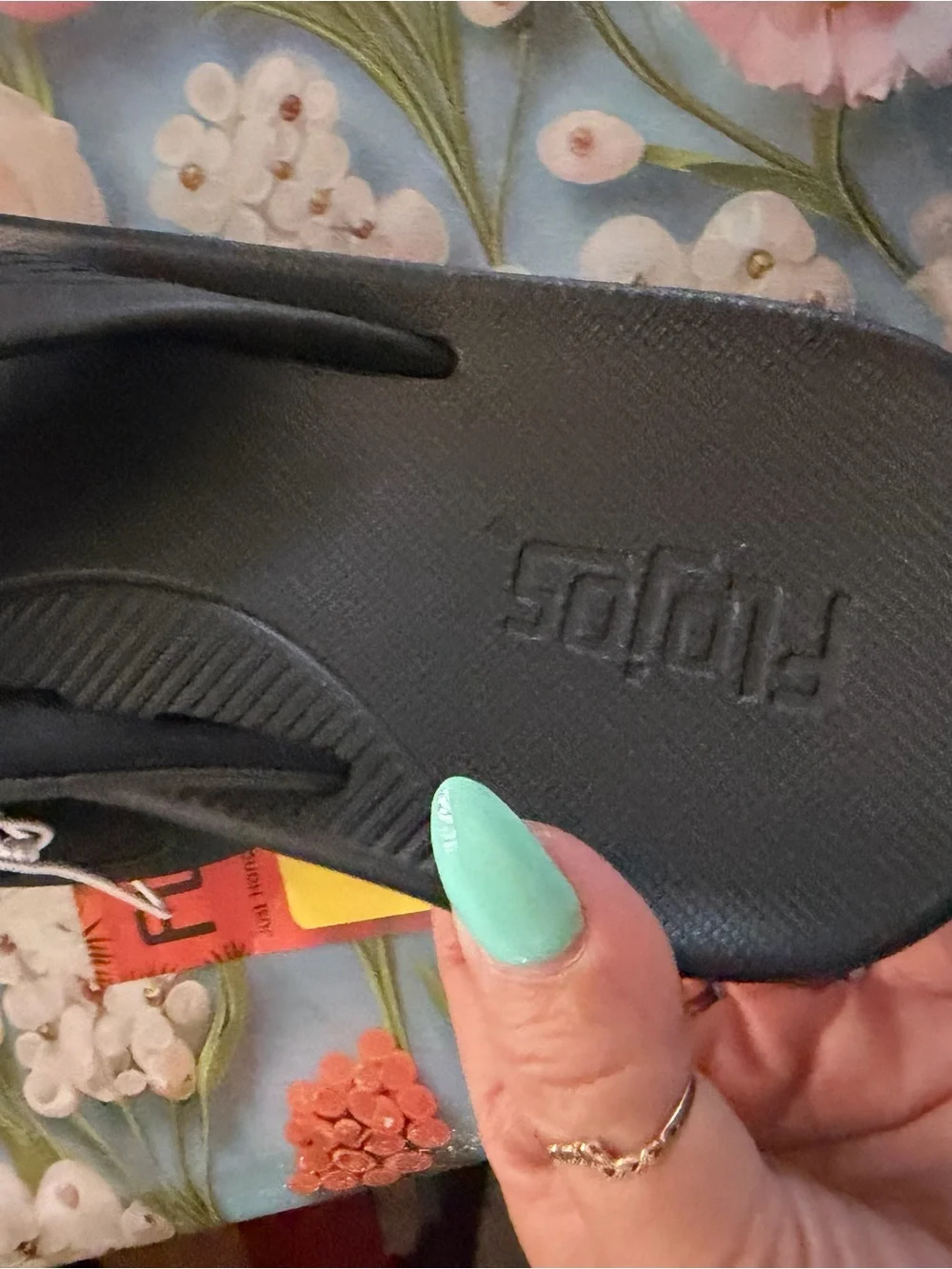 Flojos Black Men’s Flip-Flop Sandals